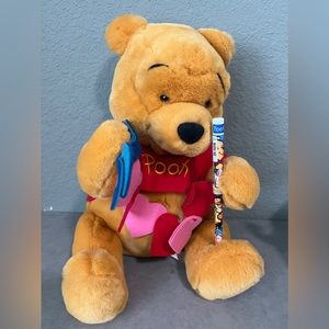 DISNEY STORE VALENTINE WINNIE THE POOH W/ LOVE HEARTS SOFT PLUSH TOY used